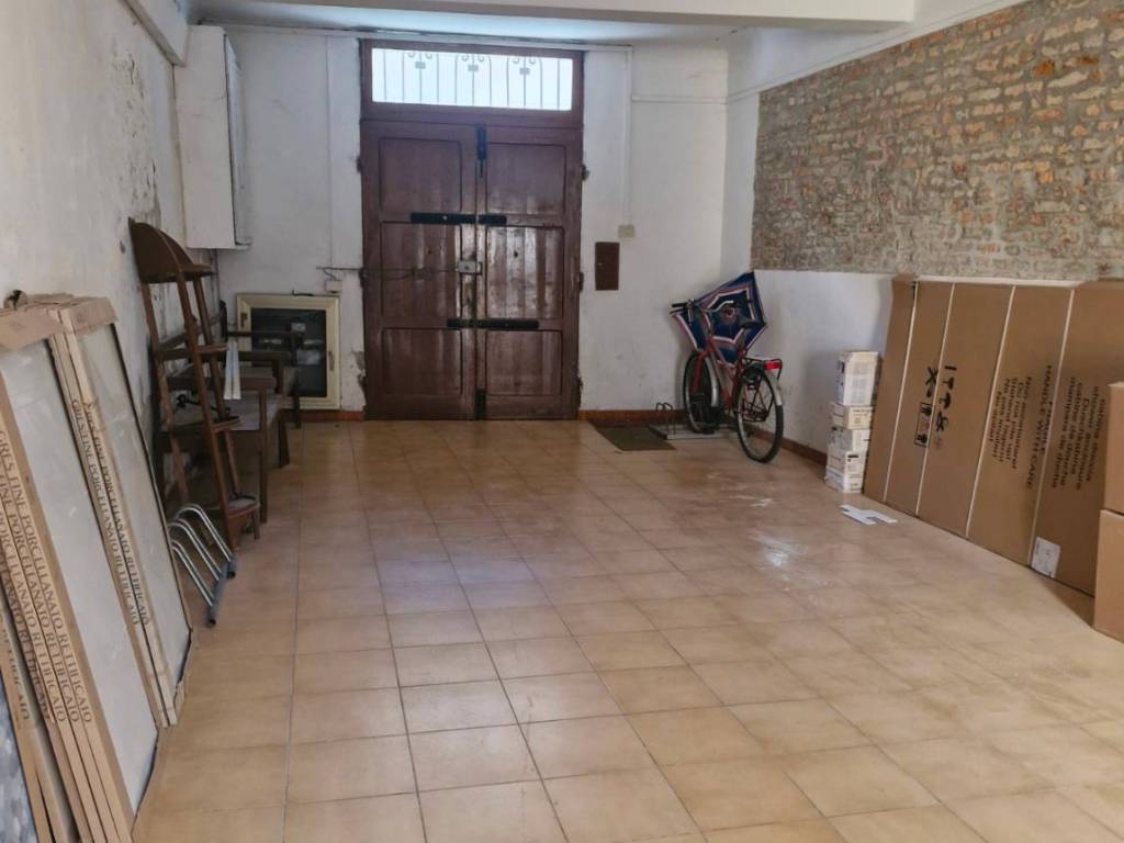 Appartamento a Ferrara in Via Porta Romana - Foto 2