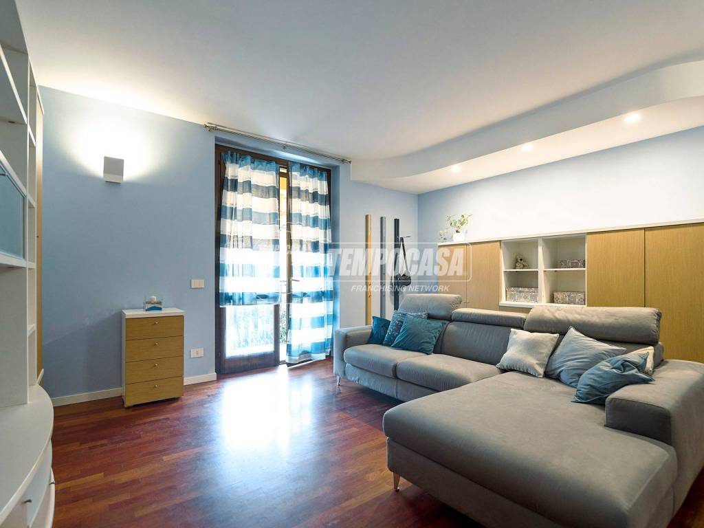 Appartamento a Castelverde in Via Vittorio Veneto, Costa Sant'Abramo - Foto 2