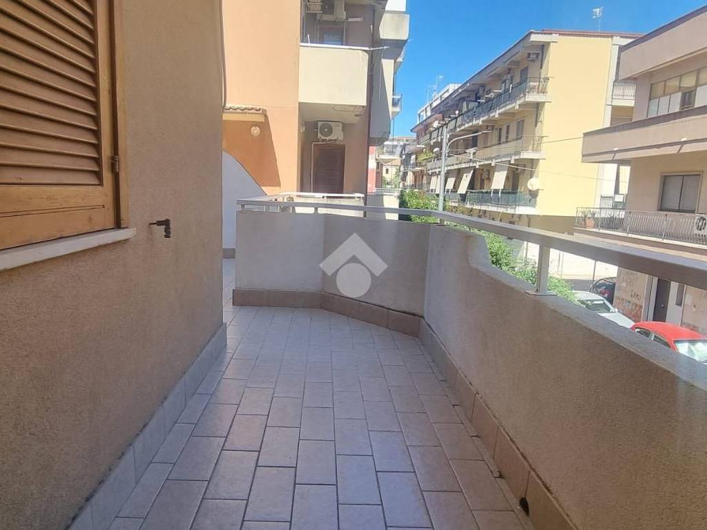 Appartamento a Catanzaro in Via Ferdinando Magellano, 5 - Foto 3