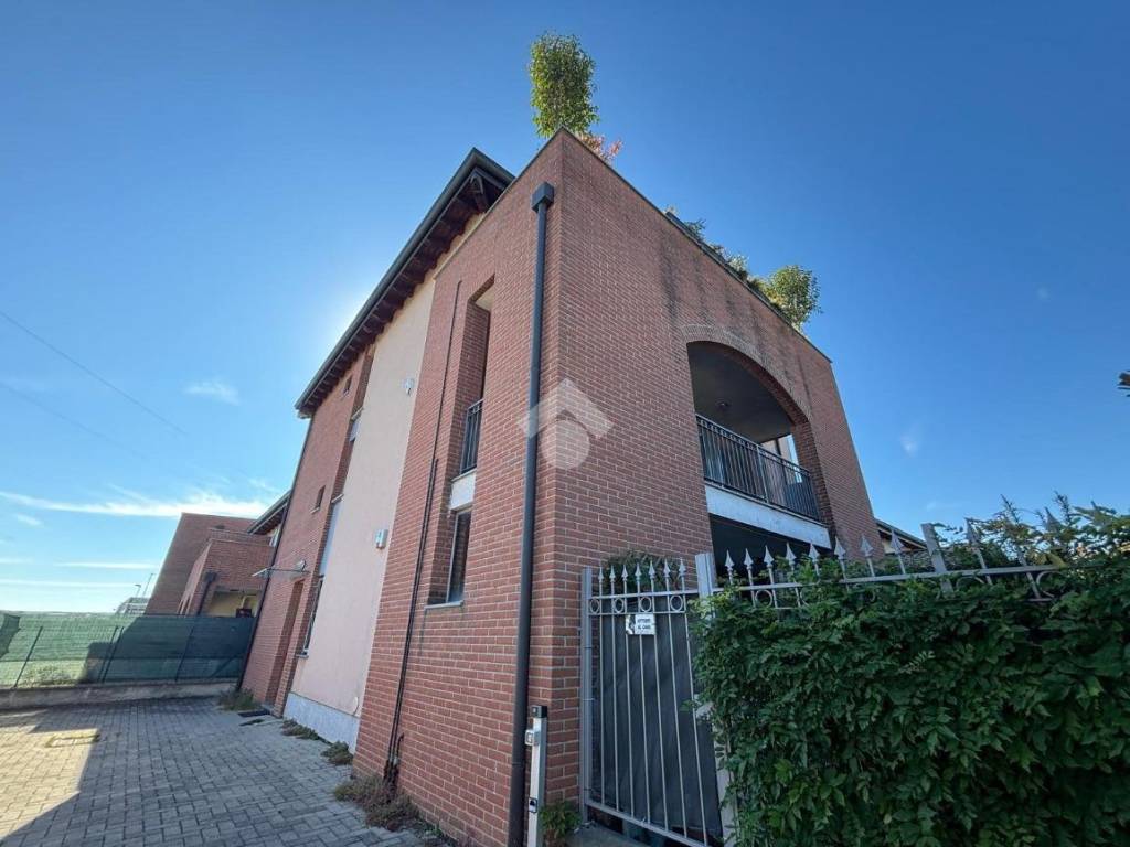 Appartamento a Trivolzio in Via Beri, 22 - Foto 2