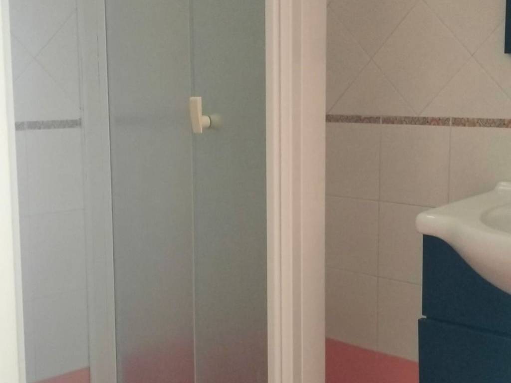 Appartamento a Barletta in Via Ruggiero Scommegna - Foto 3