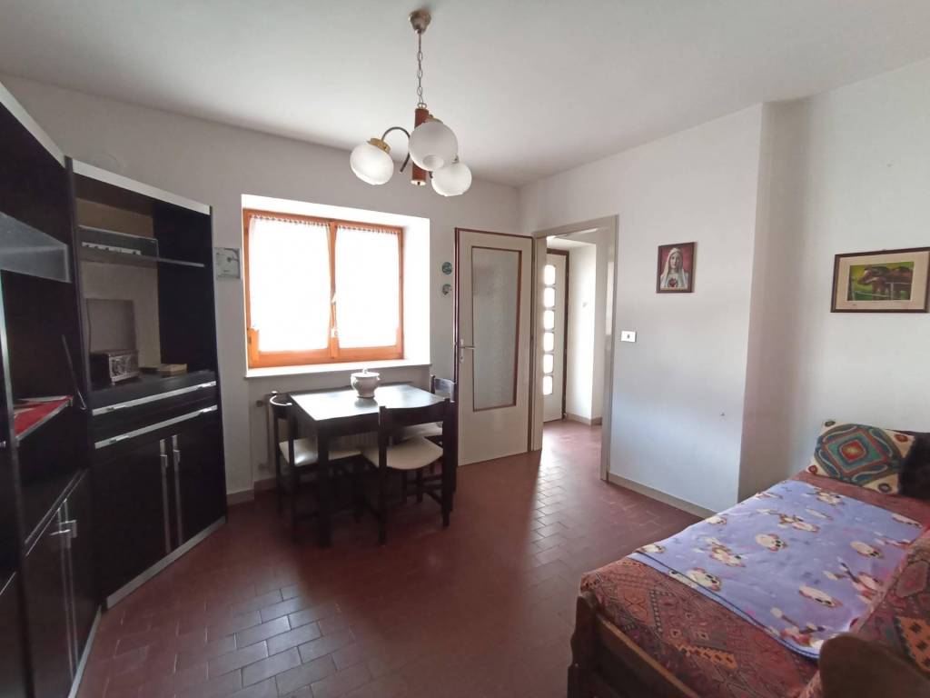 Villa a Tolmezzo in via Enrico Dandolo, 2 - Foto 4