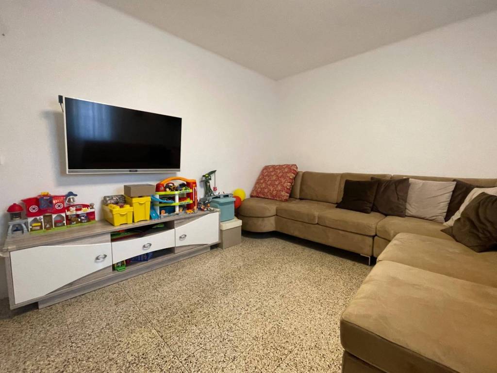 Villa a Palazzolo dello stella in Via della Laguna, 82 - Foto 3