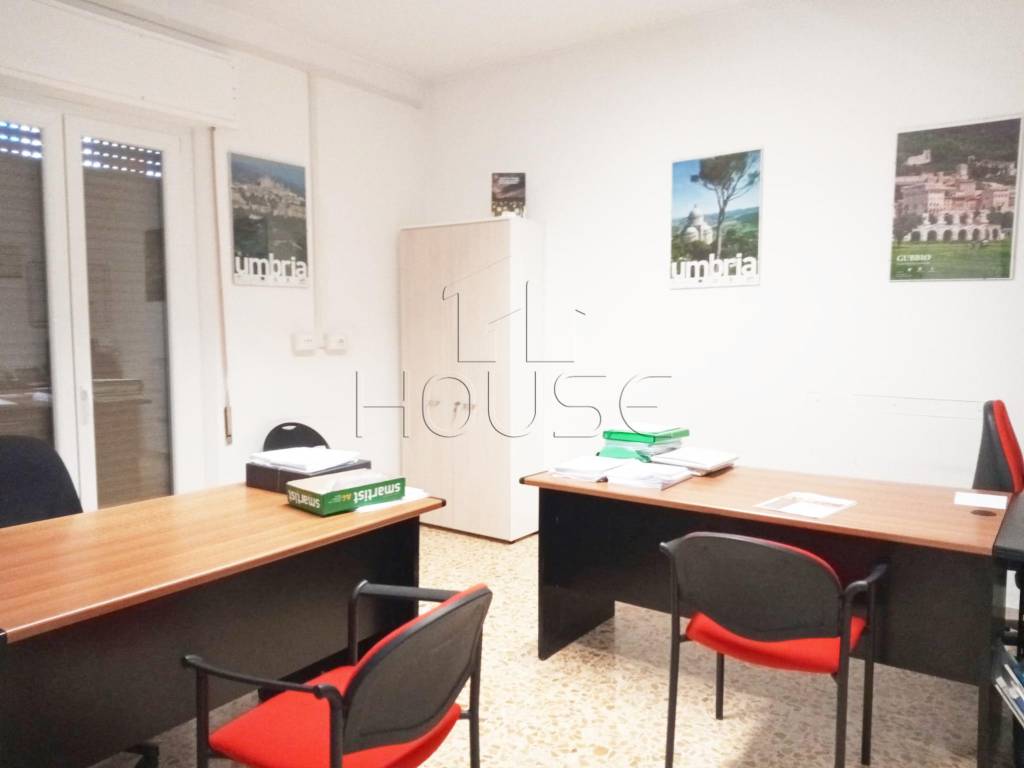 Appartamento a Umbertide in via montessori, 5 - Foto 2