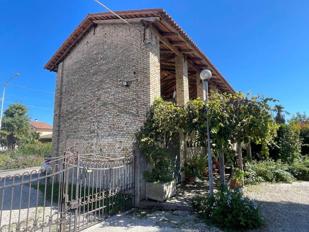 Villa a Pocenia in Via Venezia, 49 - Foto 4