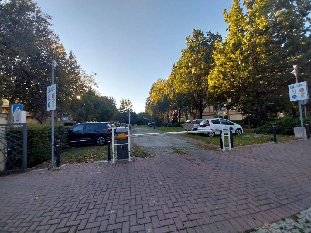 Box / garage a Rimini in Via Flaminia, 183 - Foto 4