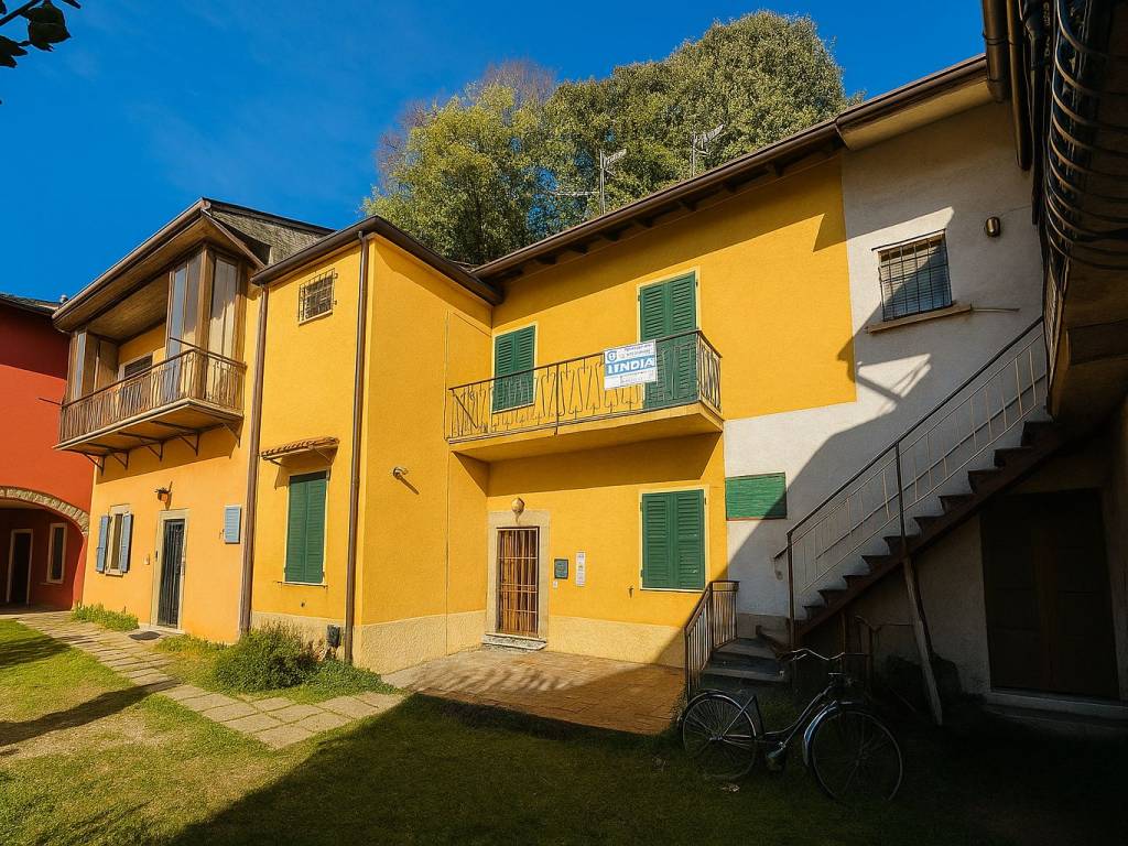 Appartamento a Rezzato in Via Alcide De Gasperi - Foto 2