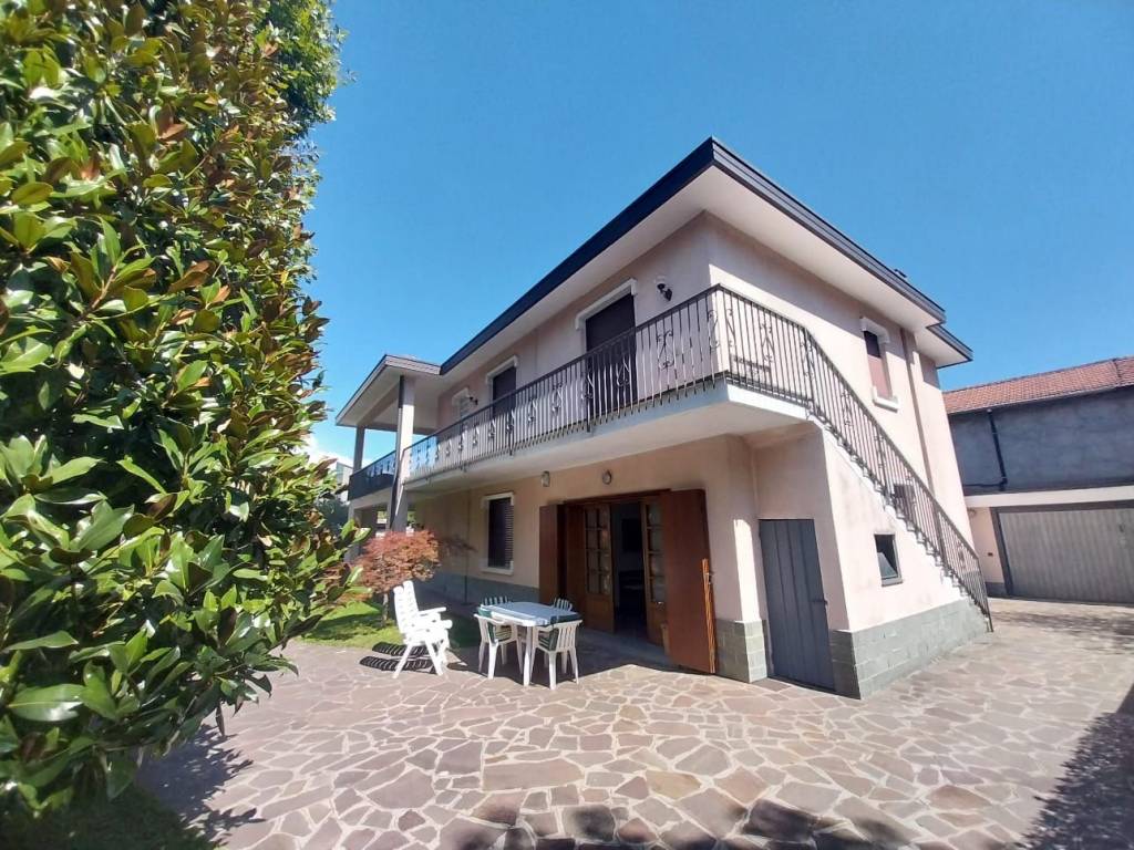 Villa a Bareggio in Via Arturo Toscanini, 7 - Foto 5