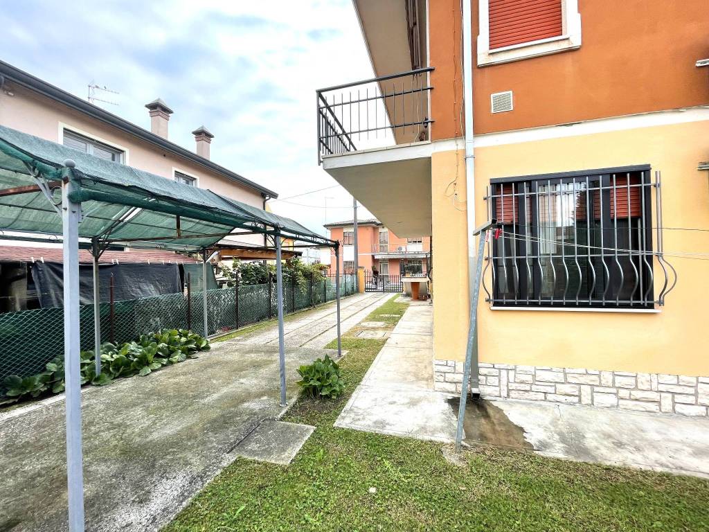 Villa a Adria in Via Riccardo Malfatti - Foto 3