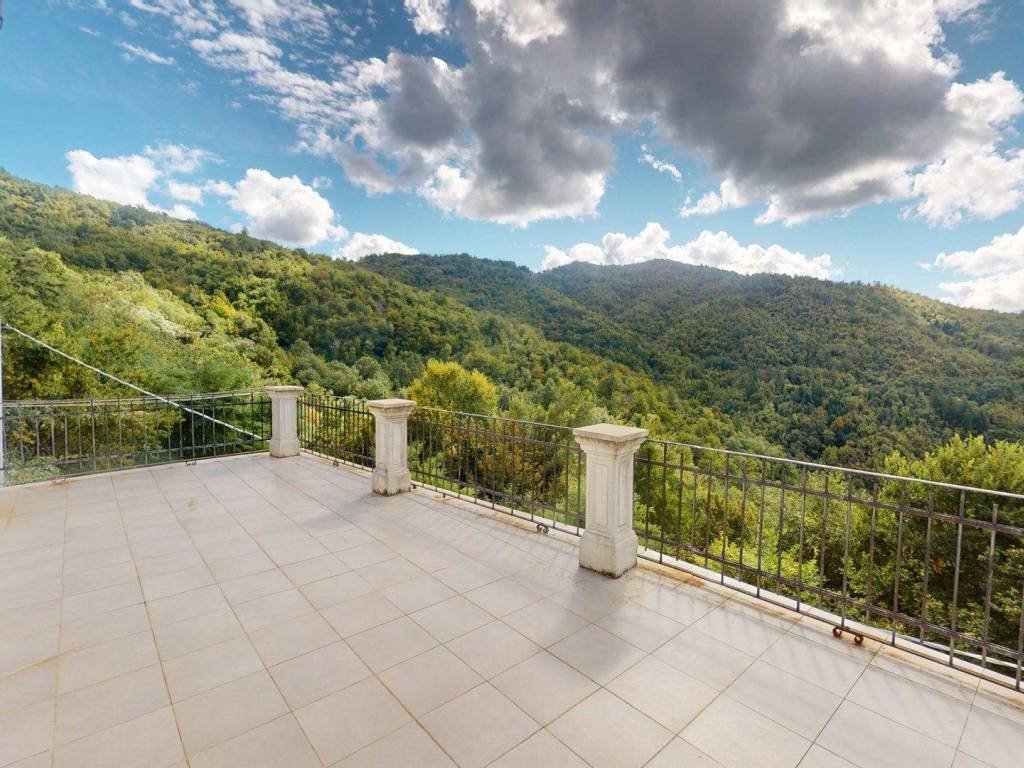 Villa a Sesta godano in Via 24 Maggio - Foto 3