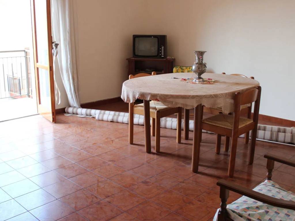 Appartamento a Capri leone in Via Autonomia Siciliana No Number - Foto 2