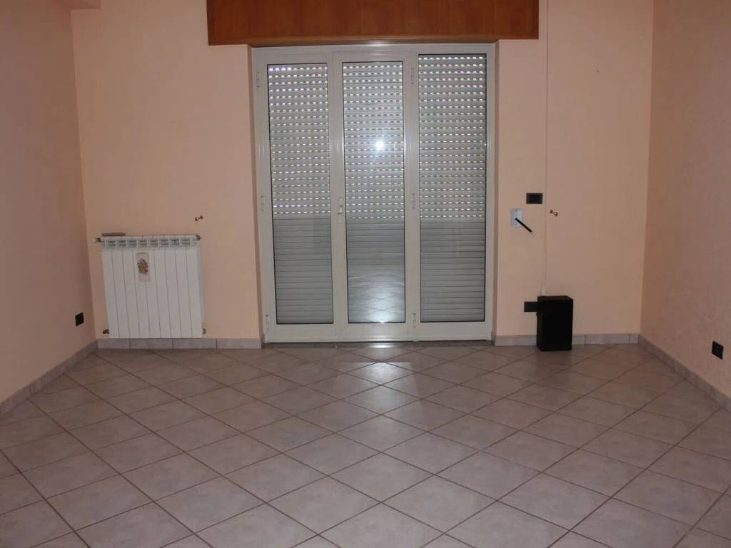 Appartamento a Capri leone in Via Martiri Di Via Fani No Number - Foto 2
