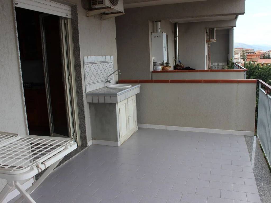 Appartamento a Capri leone in Via Martiri Di Via Fani No Number - Foto 3