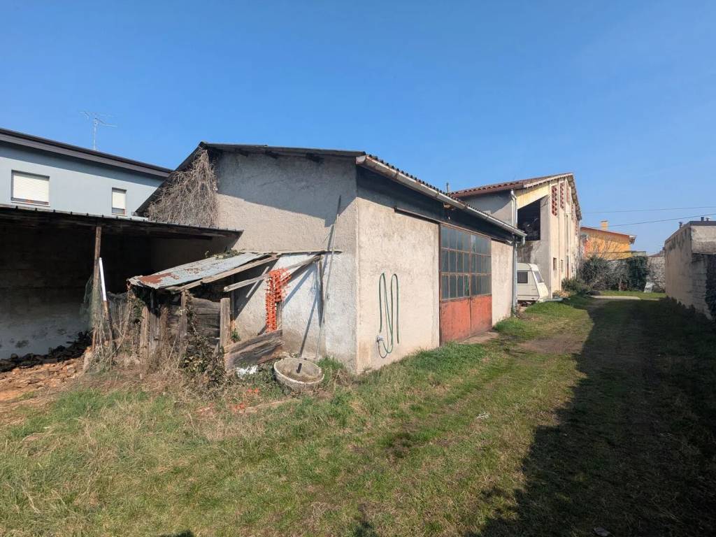 Rustico / casale a Sona in Via Di Mezzo No Number - Foto 3