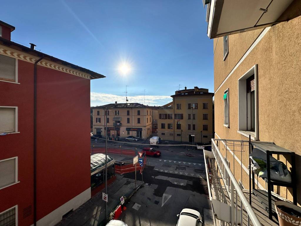 Appartamento a Bologna in Via Enrico Ferri - Foto 3