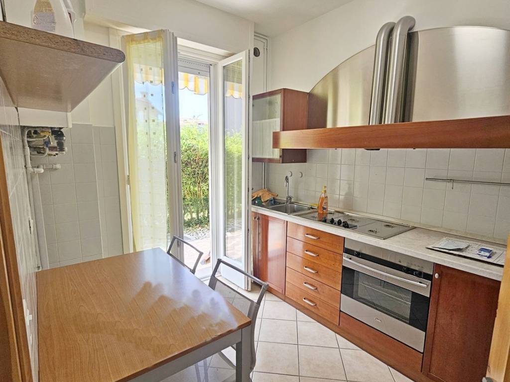 Appartamento a Sirmione in Via Colombare - Foto 4