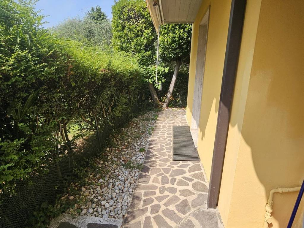 Appartamento a Sirmione in Via Colombare - Foto 5