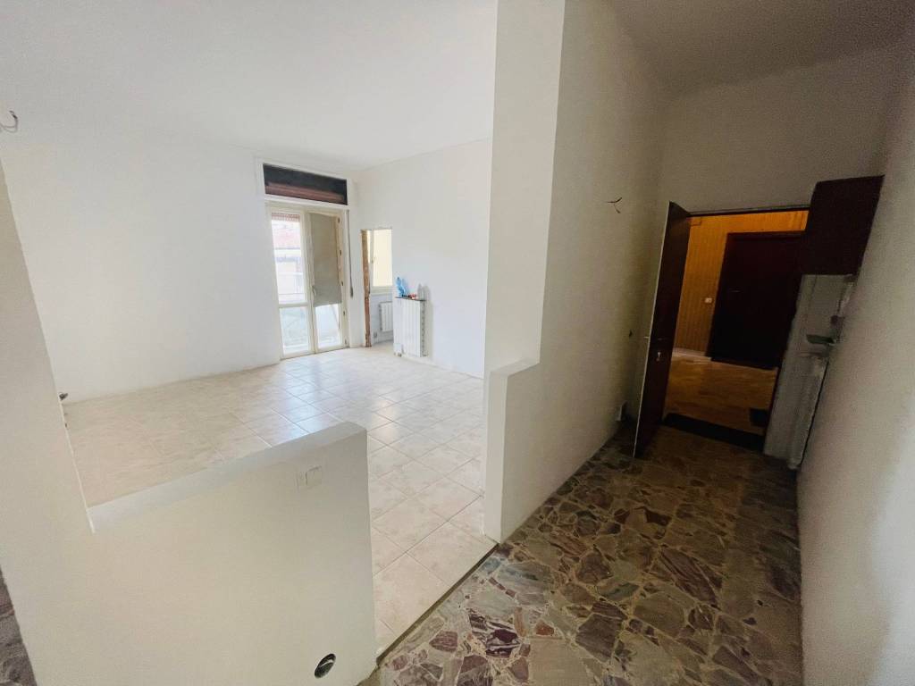 Appartamento a Cermenate in Via Scalabrini, 72 - Foto 2