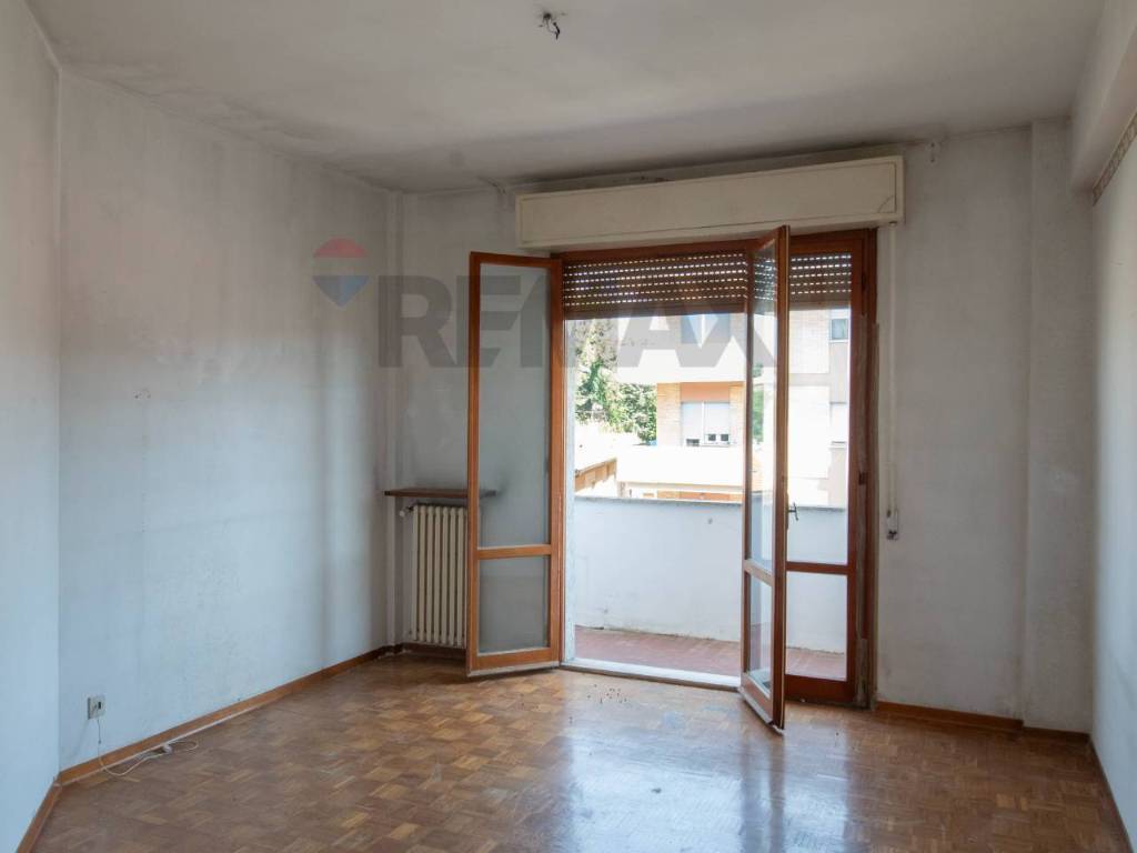 Appartamento a Jesi in viale papa giovanni ventitreesimo, 6 - Foto 4