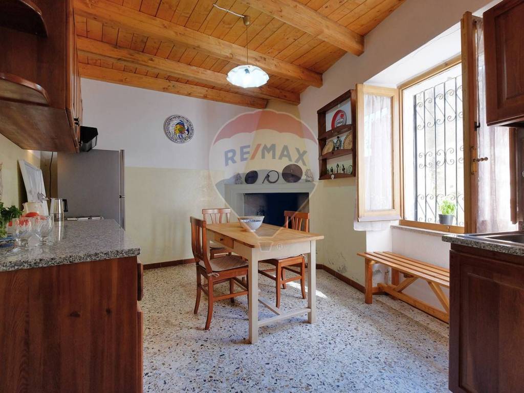 Casa indipendente a Teulada in Via Vittorio Emanuele - Foto 3