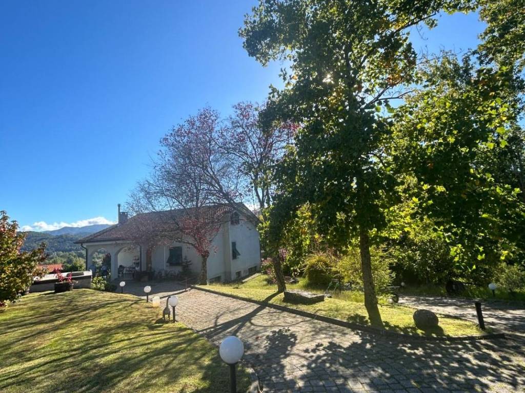 Villa a Brugnato in Via Chiesa Bozzolo, 3 - Foto 4