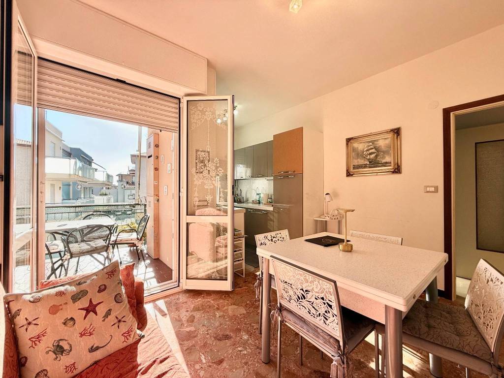 Appartamento a Borghetto santo spirito in Via Michelangelo, 20 - Foto 3