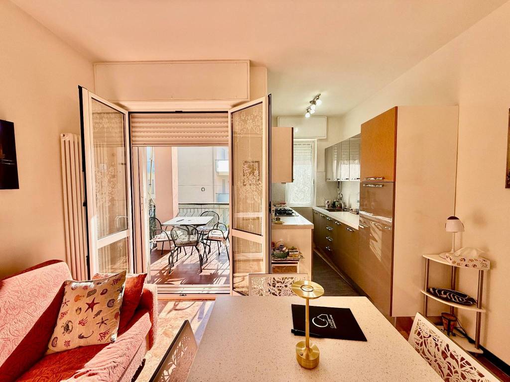Appartamento a Borghetto santo spirito in Via Michelangelo, 20 - Foto 4