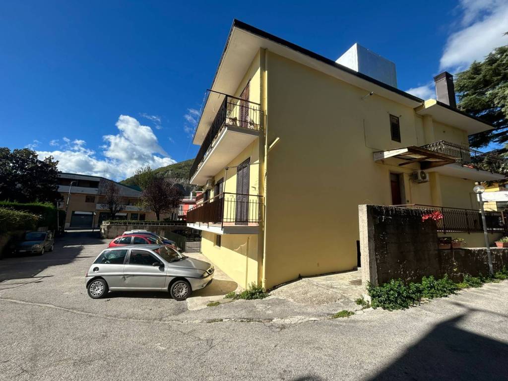 Appartamento a Mercogliano in via Traversa - Foto 3
