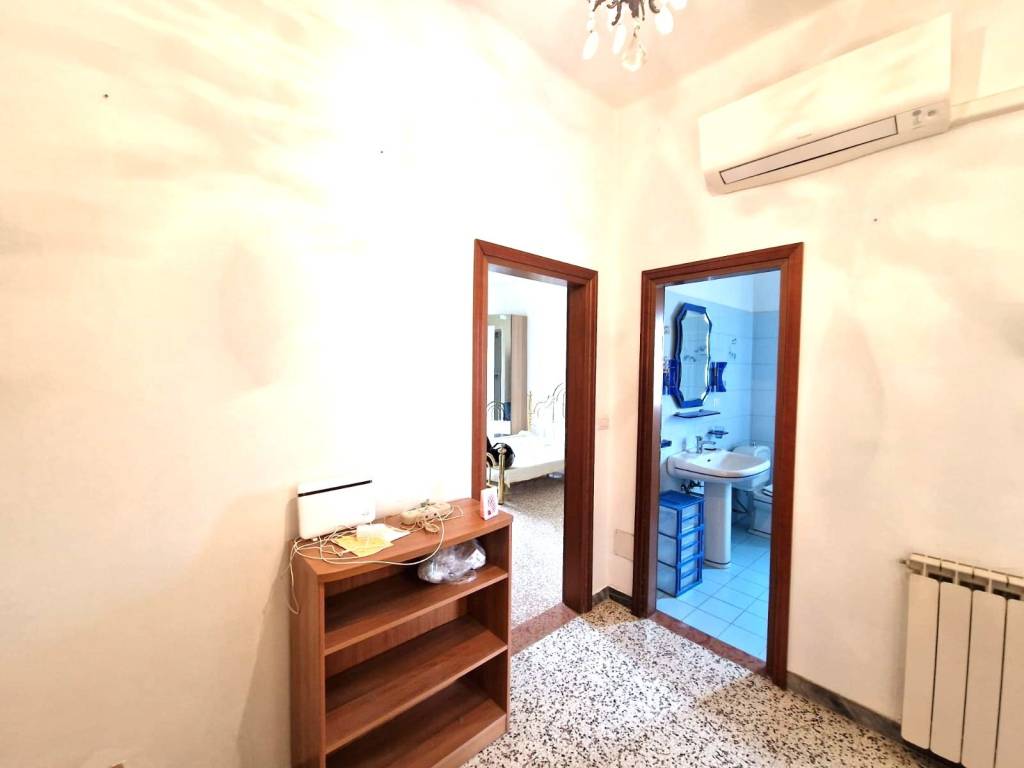 Appartamento a Bologna in Via degli Ortolani - Foto 4