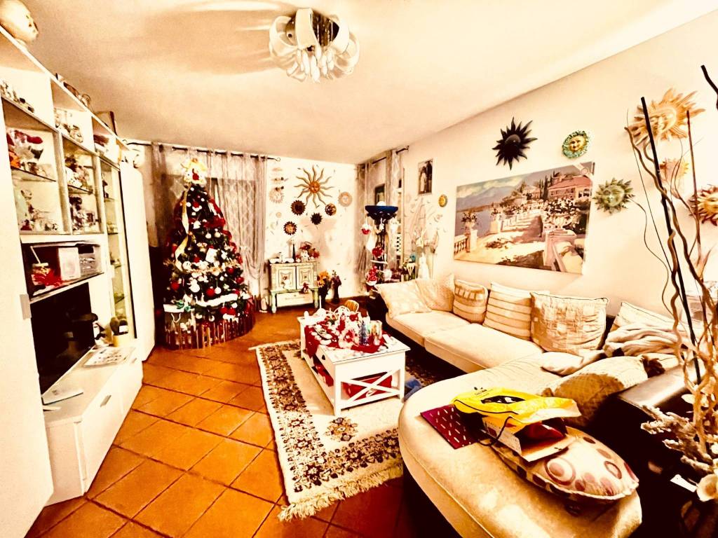 Appartamento a Sarzana in Via Nave, 27 - Foto 3