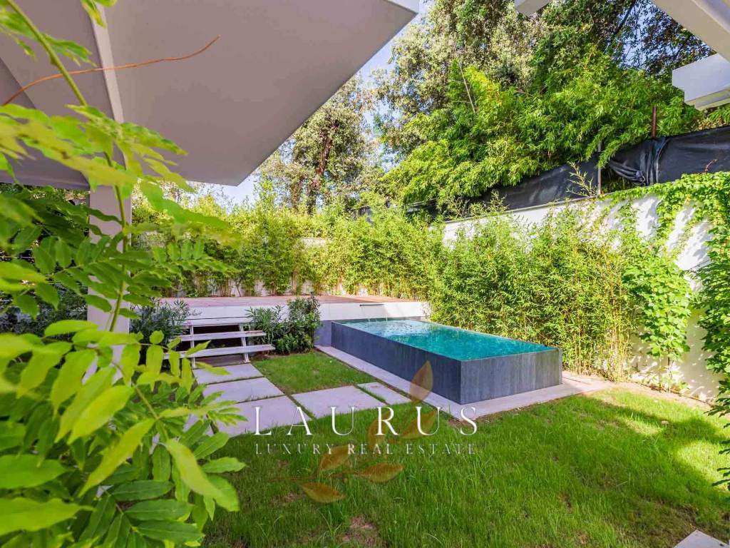 Villa a Forte dei marmi in Via F. Donati - Foto 4