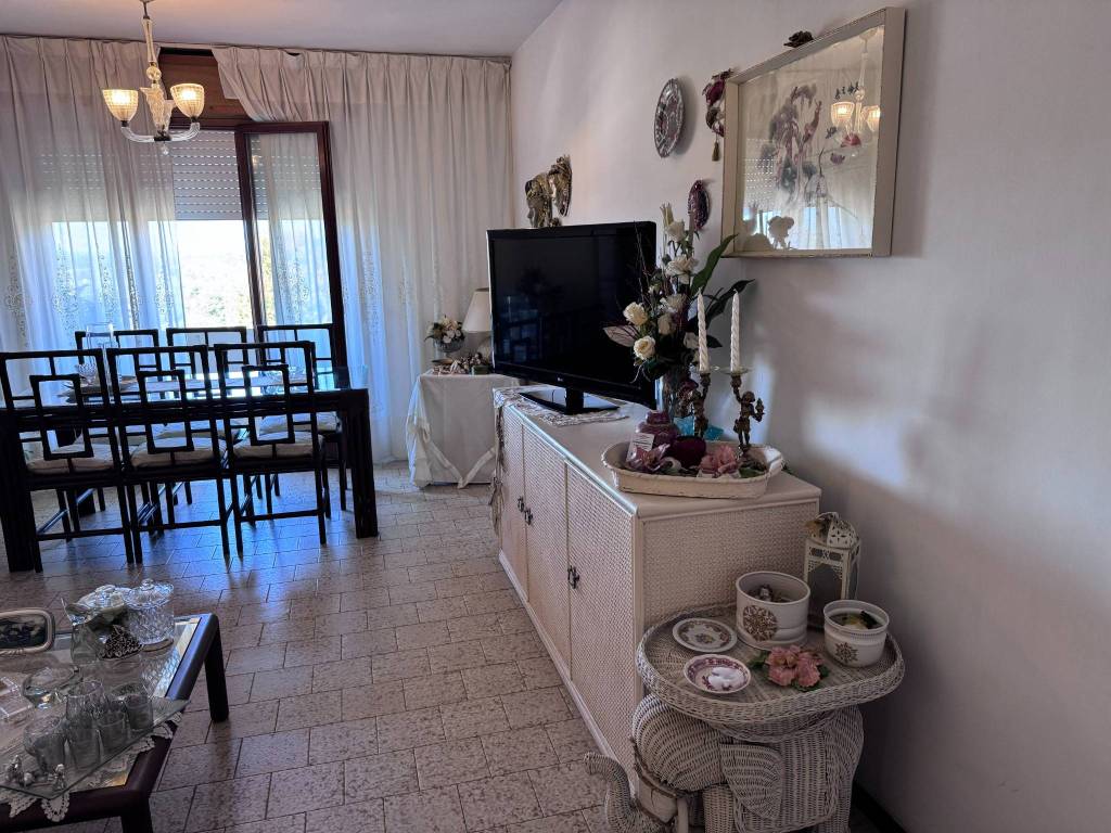 Appartamento a Seravezza in Via delle Rose - Foto 4