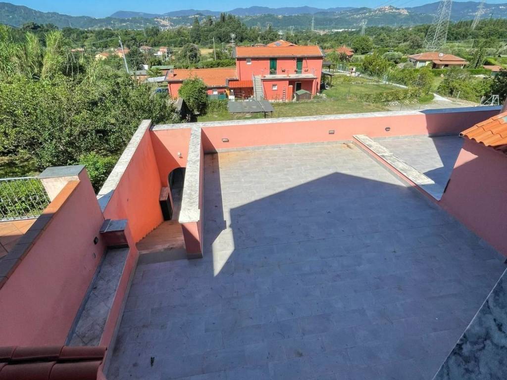 Casa indipendente a Sarzana in Via Falcinello, 120 - Foto 4