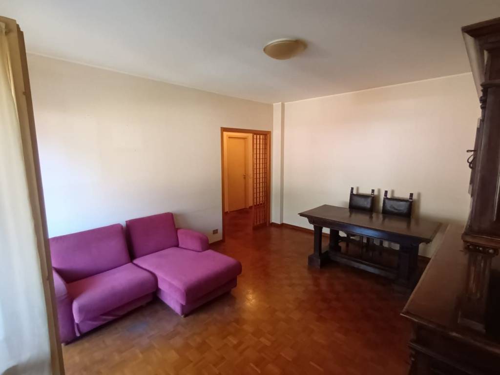 Appartamento a Valmadrera in Via Trieste, 6 - Foto 4