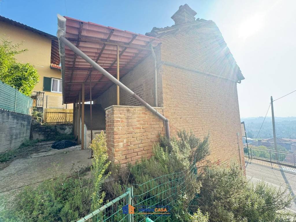 Rustico / casale a Montegrosso d'asti in Via Re Umberto, 36 - Foto 5