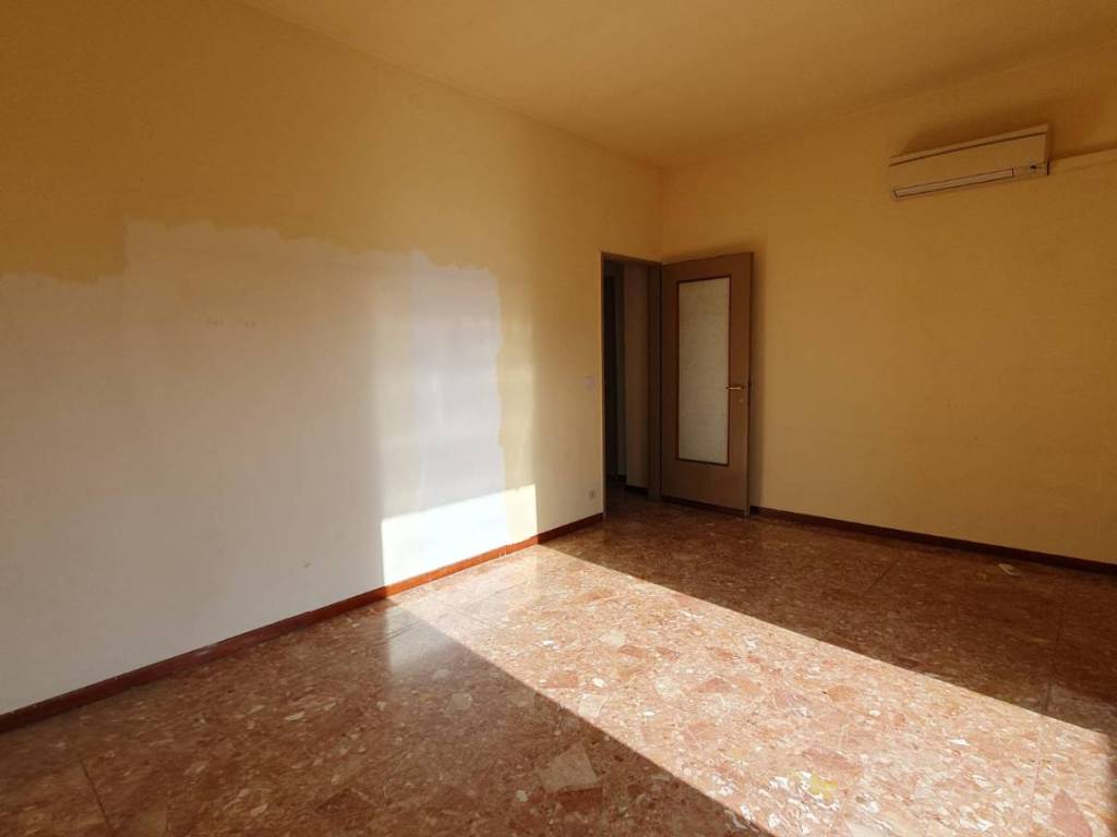 Appartamento a Lodi in Via Felice Cavallotti - Foto 5