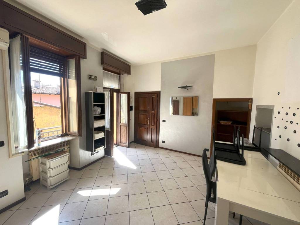 Appartamento a Chiari in Viale Cesare Battisti, 8 - Foto 3