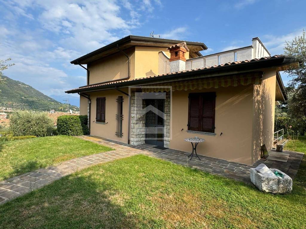 Villa a Salò in Via degli Olivi - Foto 4