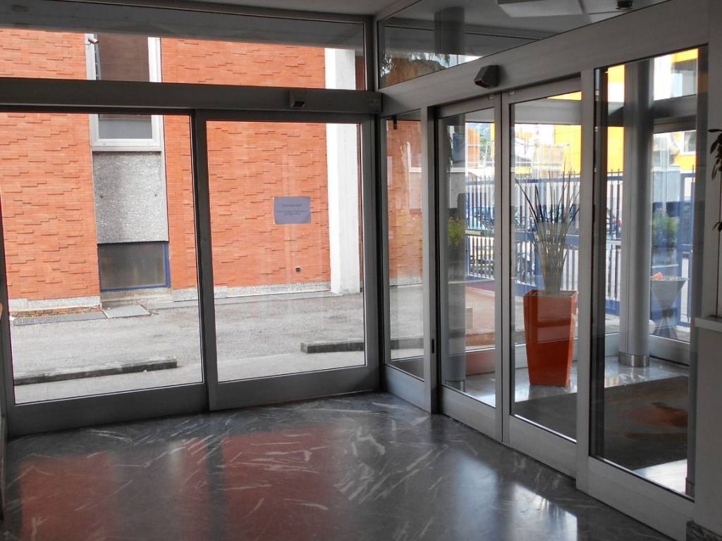 Palazzo / stabile a Moncalieri in Corso Roma, 17 - Foto 3