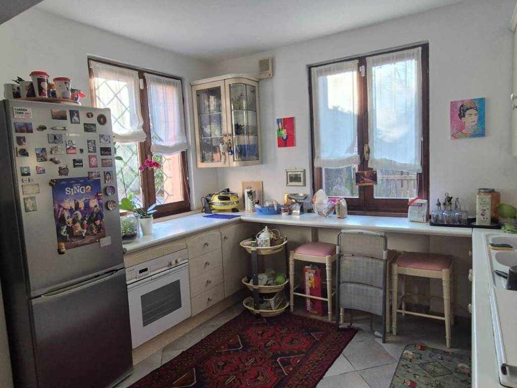 Villa a Besano in Via Ippolito Volpi, 18 - Foto 3