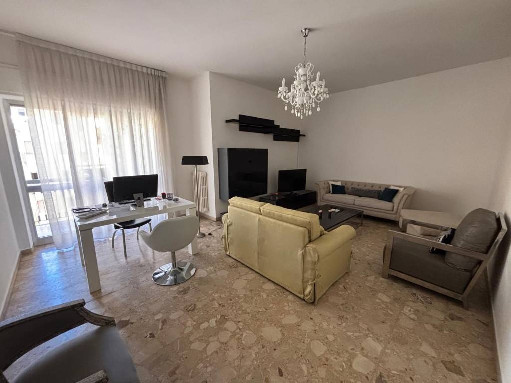 Appartamento a Lamezia terme in Via 20 Settembre - Foto 4
