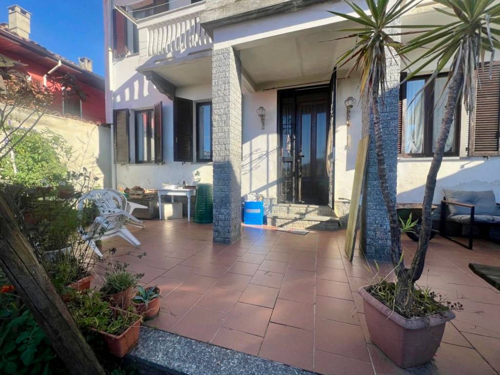 Casa indipendente a Biella in Strada Barazzetto Vandorno, 104 - Foto 4