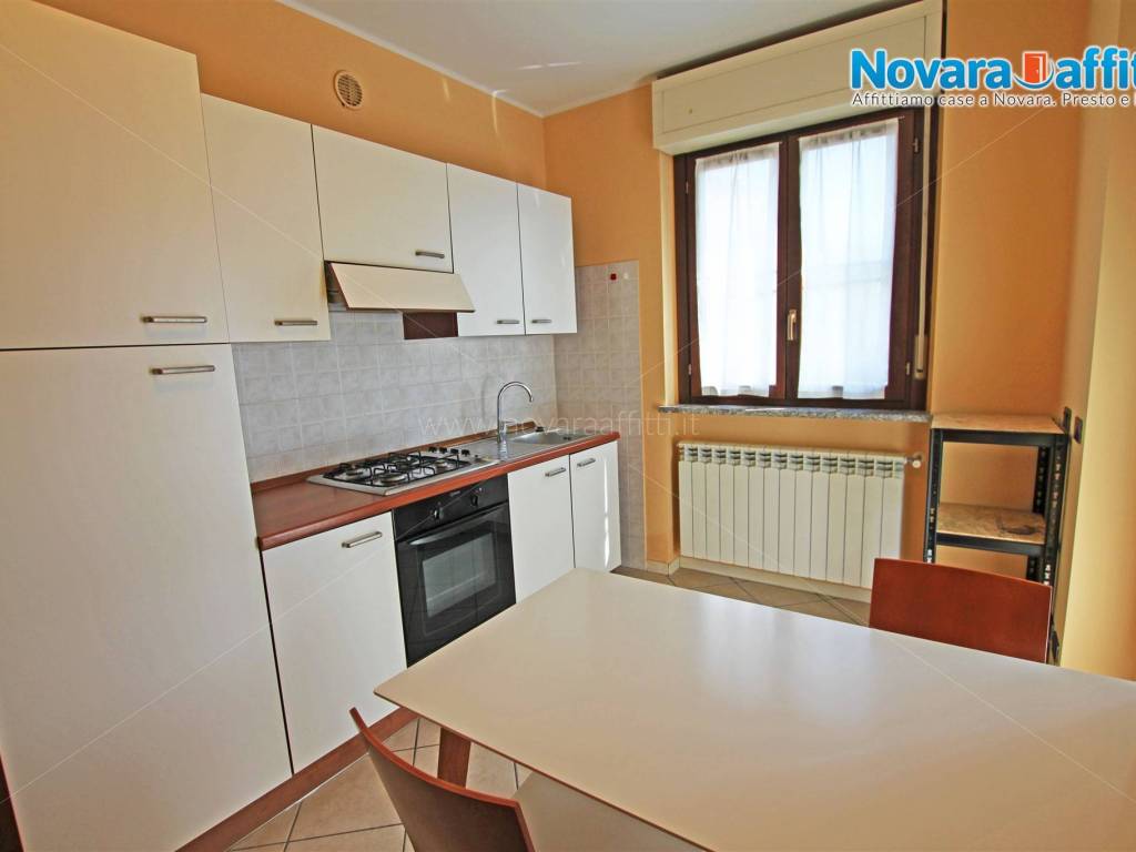 Appartamento a Novara in Via San Bernardino da Siena, 9 - Foto 5