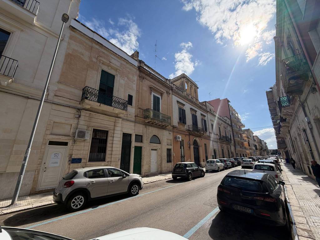 Appartamento a Lecce in Via Giovanni Antonio Orsini del Balzo, 28 - Foto 5