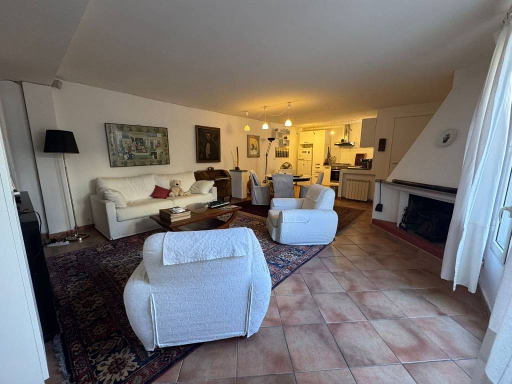 Villa a Ardea in Via Volturno, 18 - Foto 3