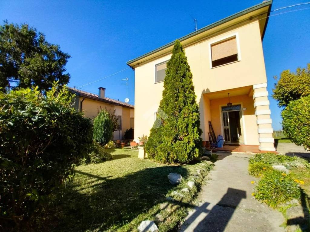 Casa indipendente a Bagnacavallo in Via Cocchi, 28 - Foto 3