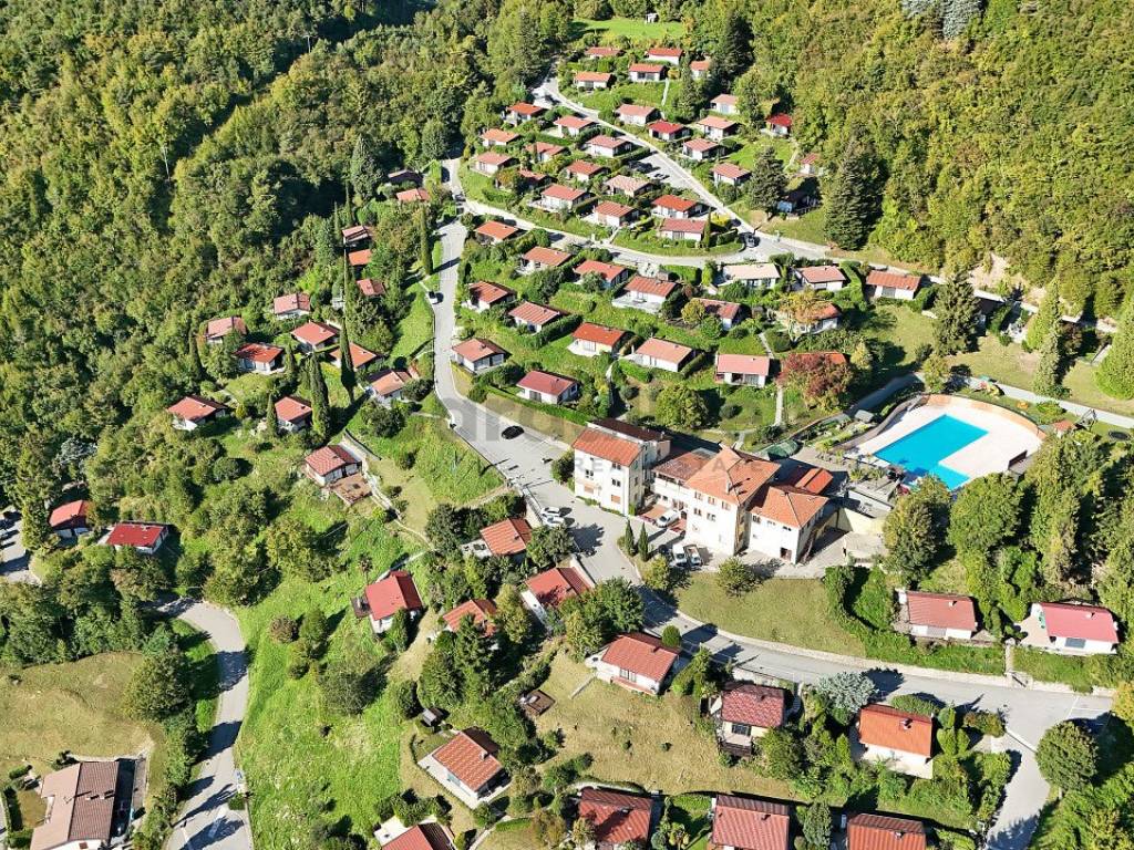 Casa indipendente a Tignale in Via don Bosco - Foto 2