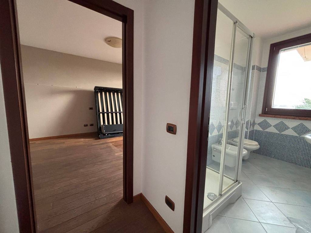 Appartamento a Mantova in Strada mantovanella, 33 - Foto 5