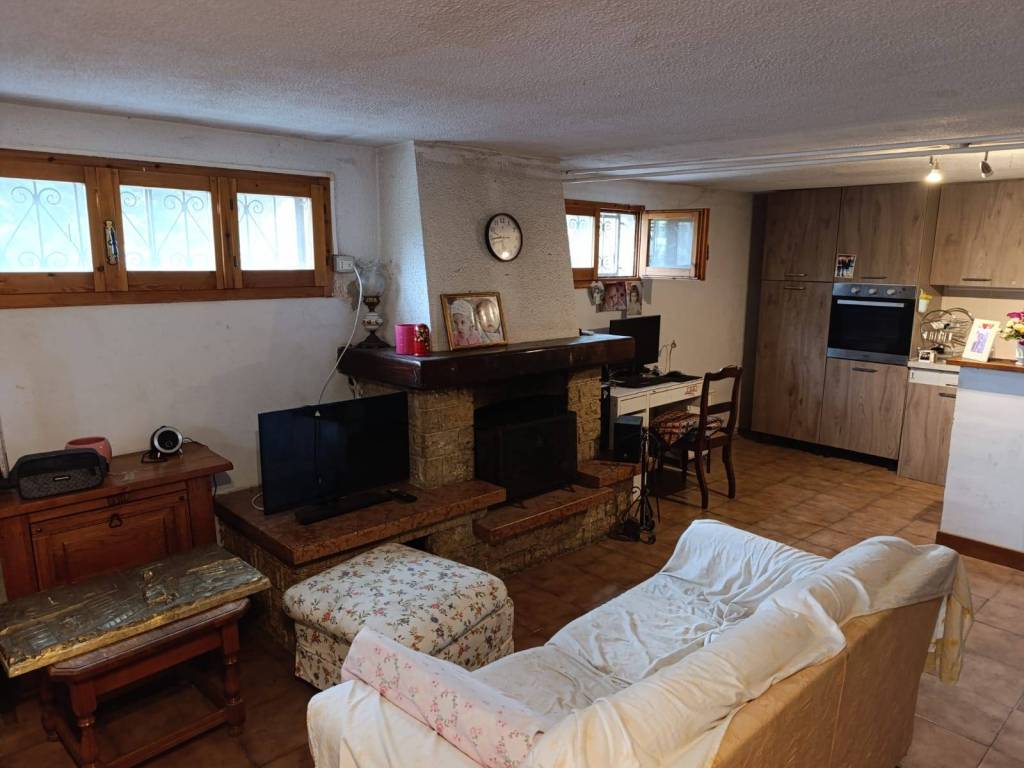 Villa a Castelnuovo rangone in Via Giacomo Matteotti - Foto 4