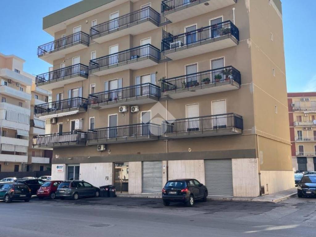 Appartamento a Trani in Via Papa Giovanni XXIII, 37 - Foto 2